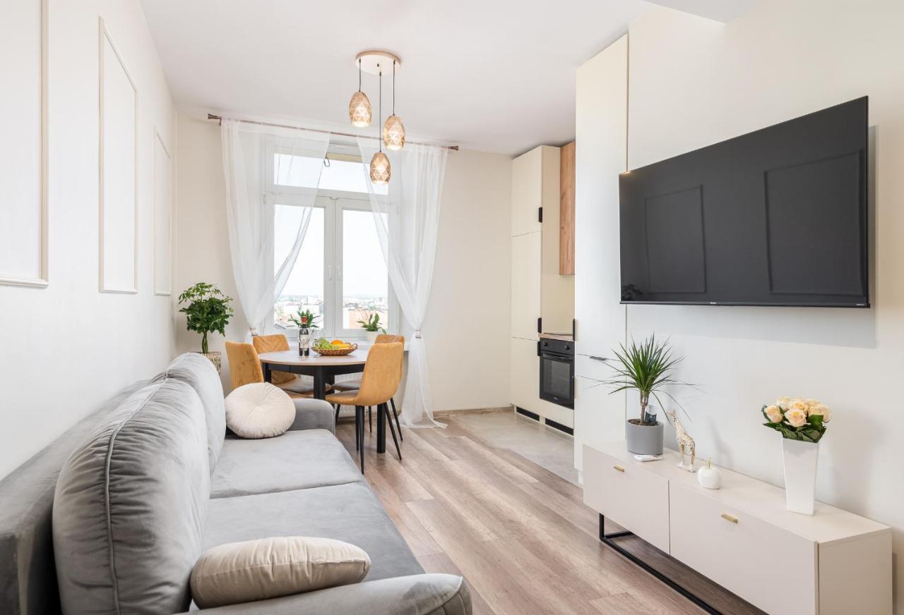 Basztowa Apartments By Vsi Krakow Ngoại thất bức ảnh