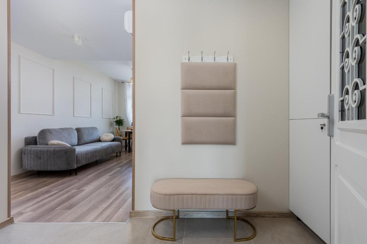 Basztowa Apartments By Vsi Krakow Ngoại thất bức ảnh