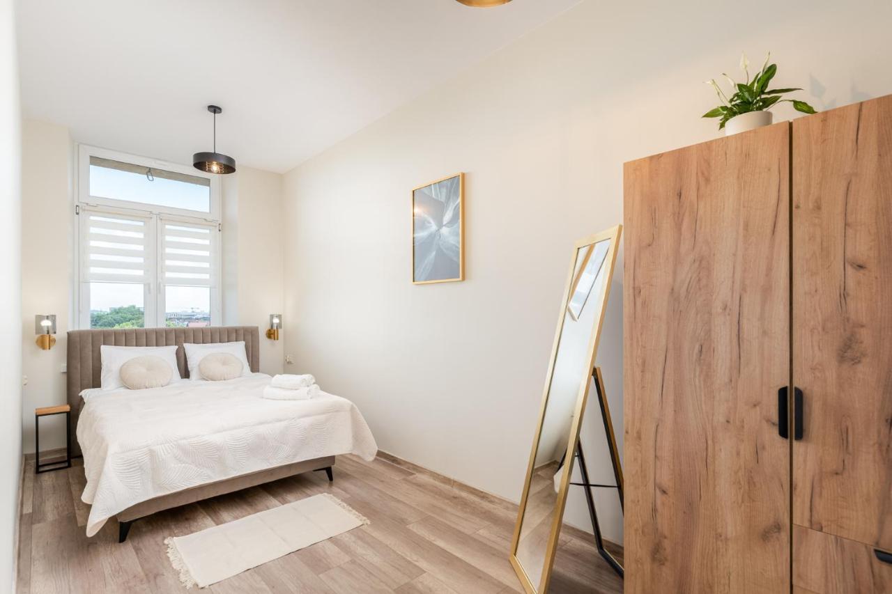Basztowa Apartments By Vsi Krakow Ngoại thất bức ảnh