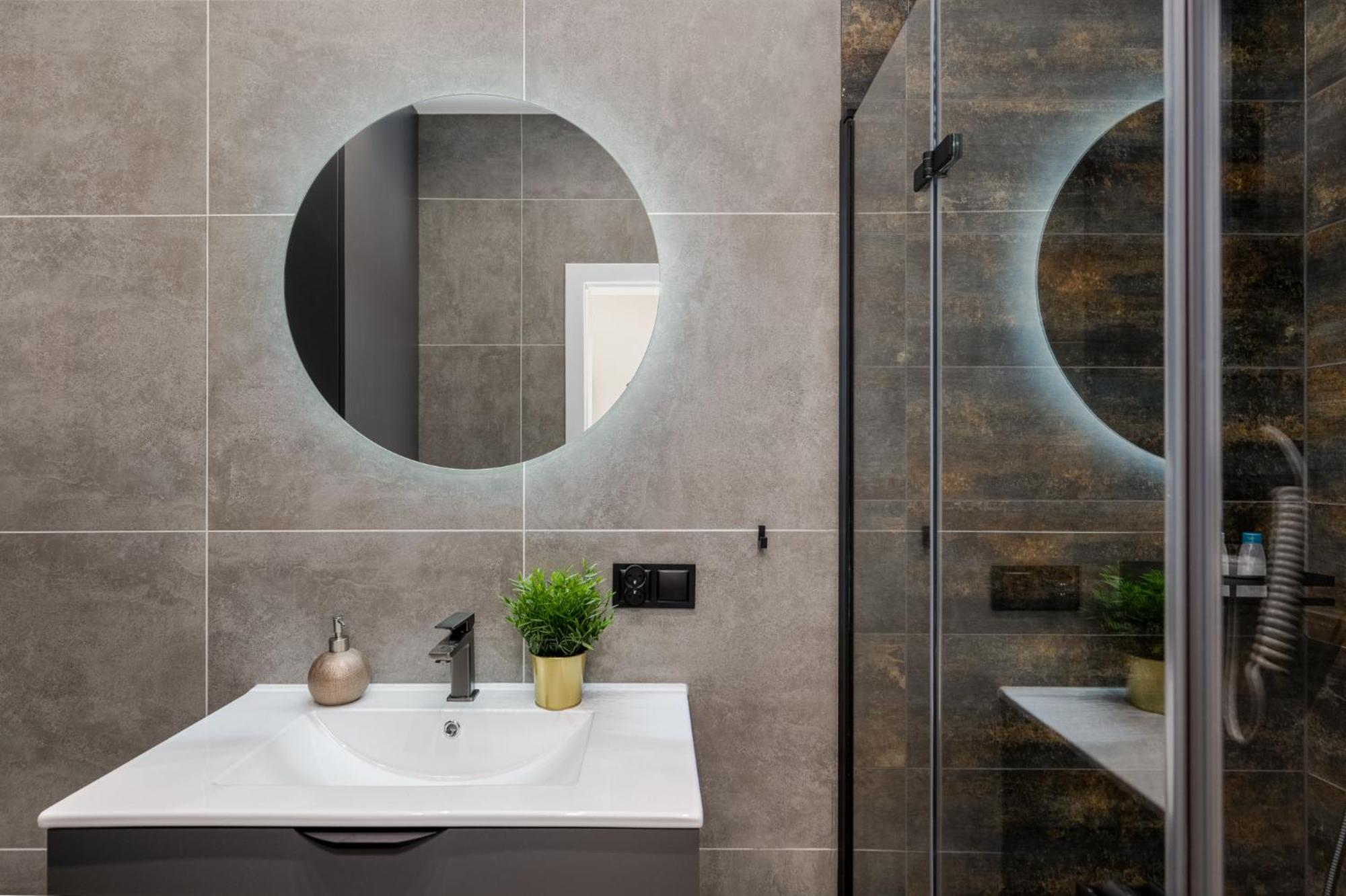 Basztowa Apartments By Vsi Krakow Ngoại thất bức ảnh