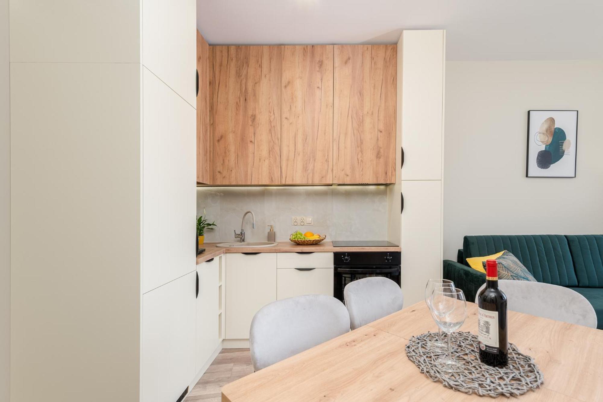 Basztowa Apartments By Vsi Krakow Ngoại thất bức ảnh