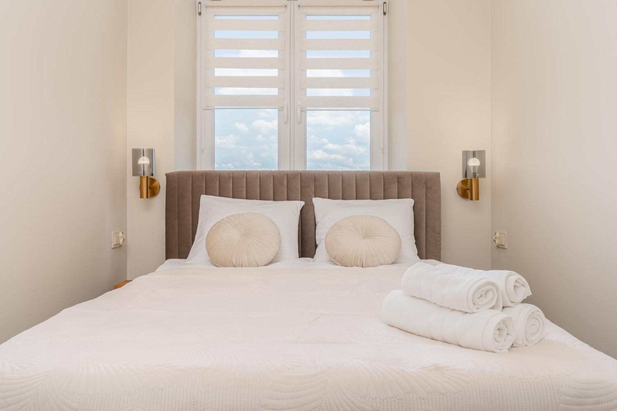 Basztowa Apartments By Vsi Krakow Ngoại thất bức ảnh